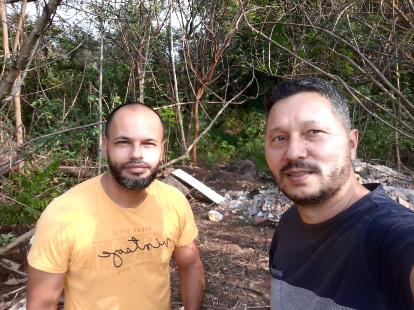 Melhorias em área de lazer do bairro Vale das Flores